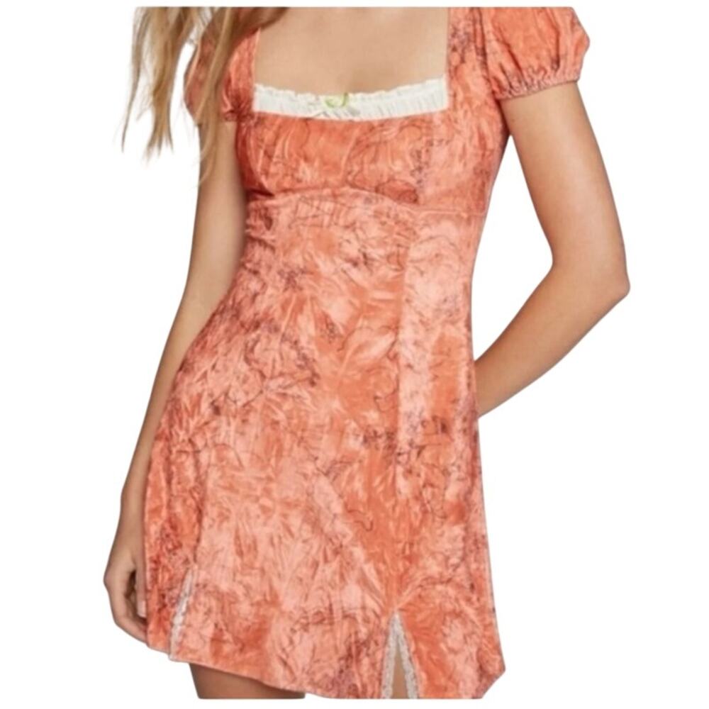 NEW UO Urban Outfitters Jill Velvet Mini Dress XS